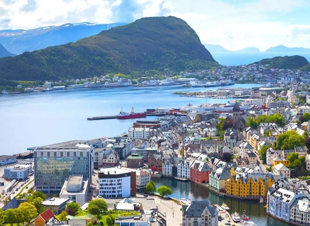 Alesund.jpg